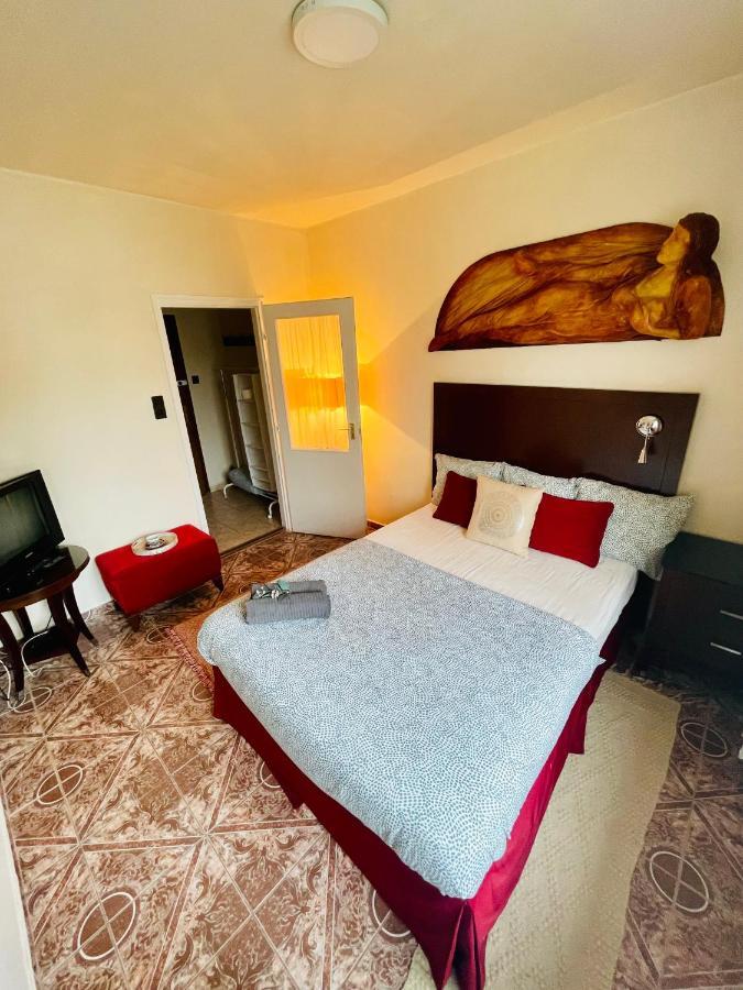 Katalin Panzio Hotel Budapest Ngoại thất bức ảnh